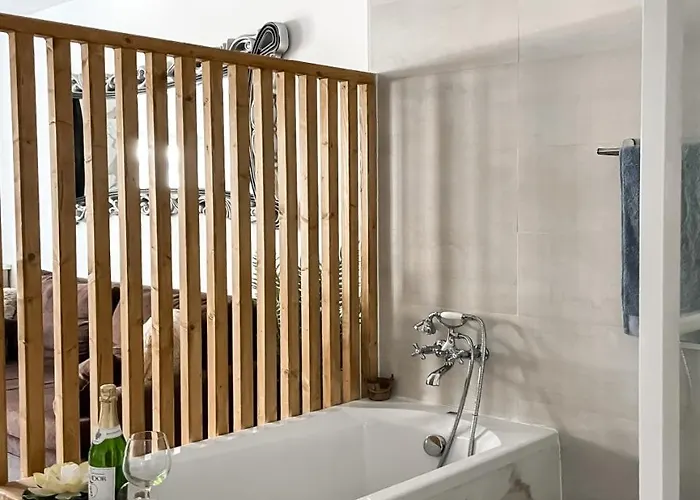 Amorosa By Babiniliving Lägenhet